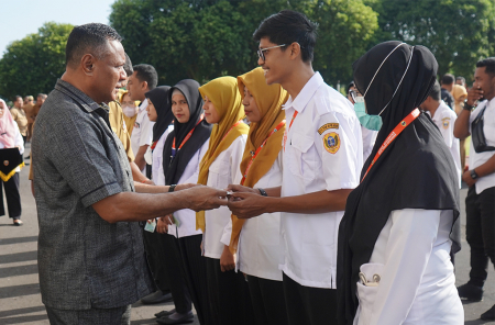 SERAHKAN KARTU BPJS KETENAGAKERJAAN