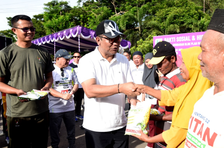 SERAHKAN BANTUAN BENIH JAGUNG