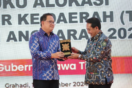  CENDERA MATA DARI PEMPROV JATIM