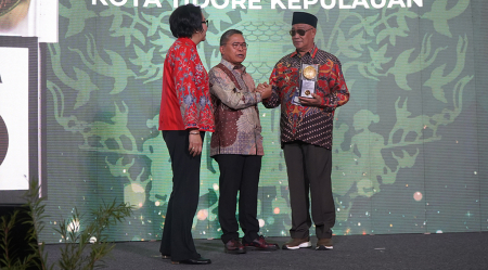 KOTA TIDORE RAIH ADIPURA KE-10