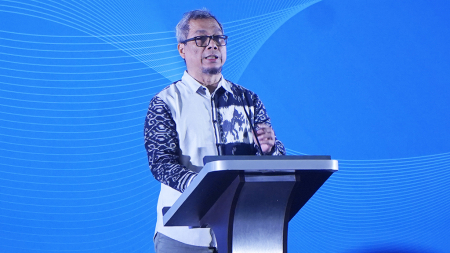 MENDUKUNG DESIMINASI INFORMASI KEPASA MASYARAKAT