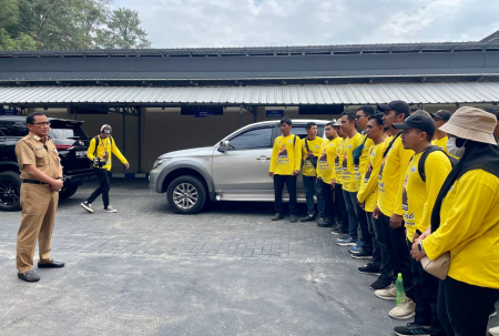 BERIKAN LAYANAN MAKSIMAL