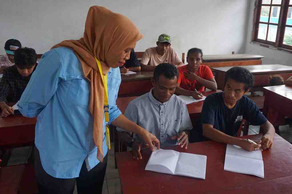 PENDAMPINGAN PESERTA KEJAR PAKET A,B,C DI PAPUA BARAT DAYA