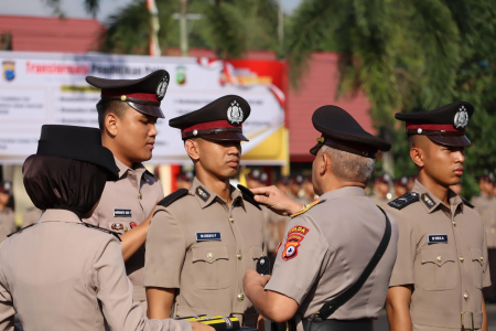 PASANG ATRIBUT