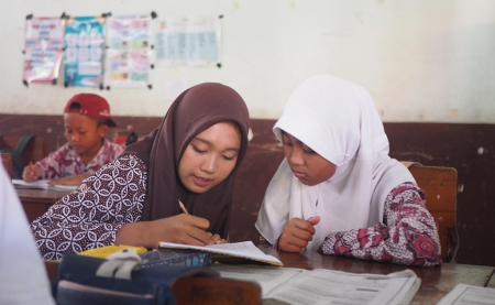 JADI GURU SEHARI