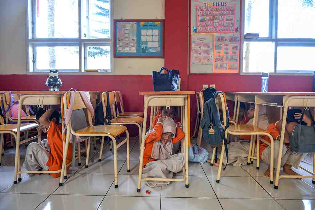 MITIGASI BENCANA DI SEKOLAH