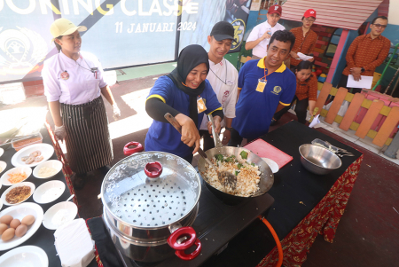 PELATIHAN MEMASAK DI LAPAS KEDIRI