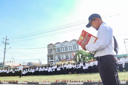 GURU SERGAI TERIMA SK PPPK