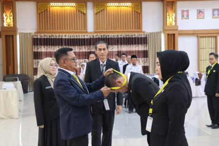LEPAS TANDA PESERTA 