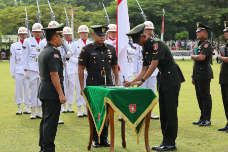 PENANDATANGANAN BERITA ACARA