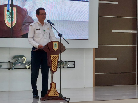 TAMBAH WAWASAN DENGAN MENGUNJUNGI PERPUSTAKAAN