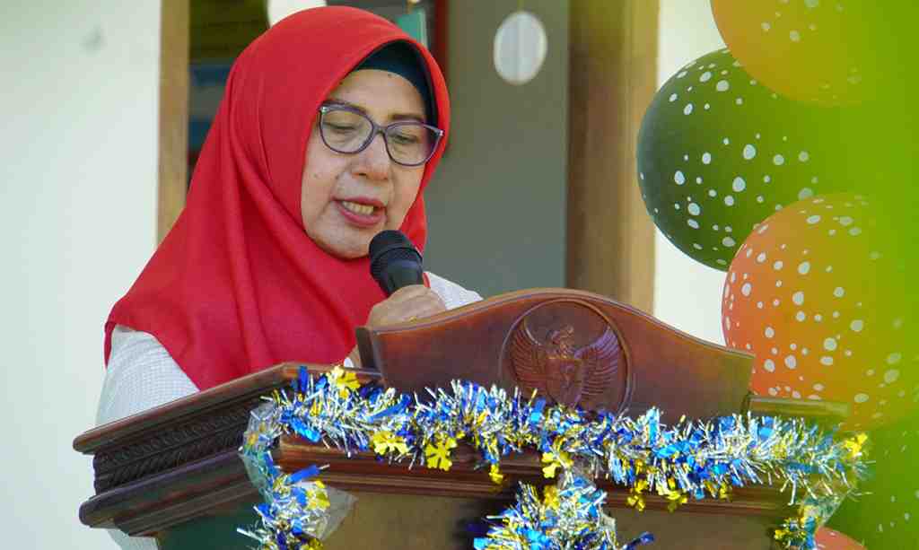 MENGEMBANGKAN KETERAMPILAN KOMPETENSI GURU