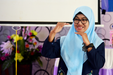 BAHASA ISYARAT RECAK DIGITAL