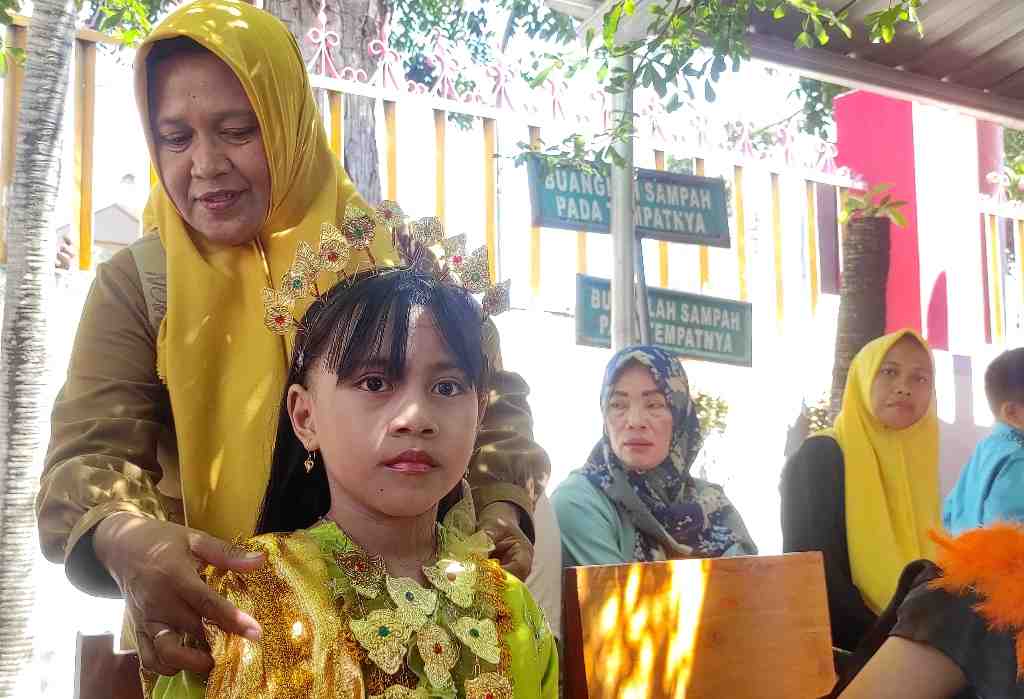 BAJU BODO