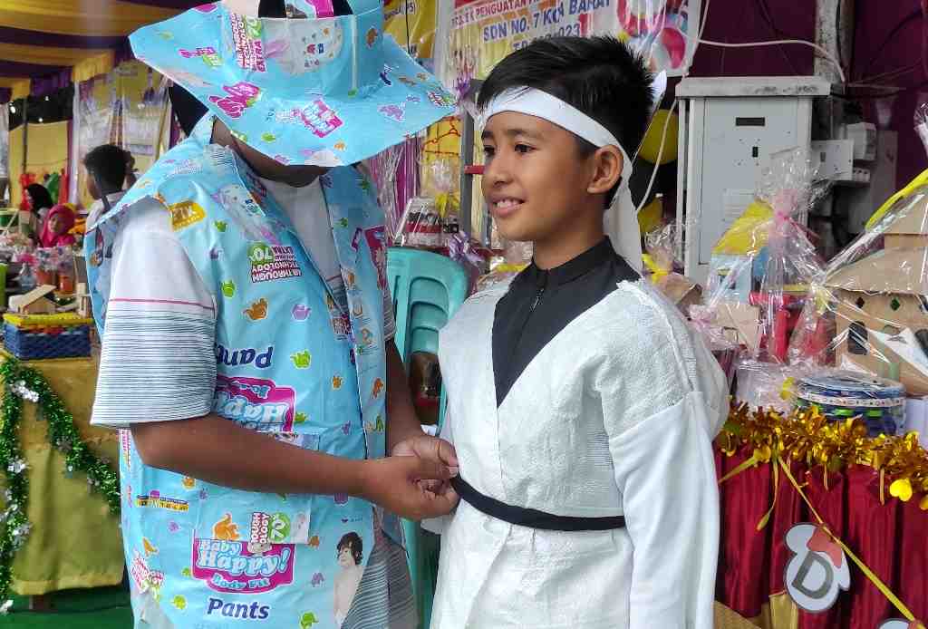 BAJU KARUNG WIRO SABLENG