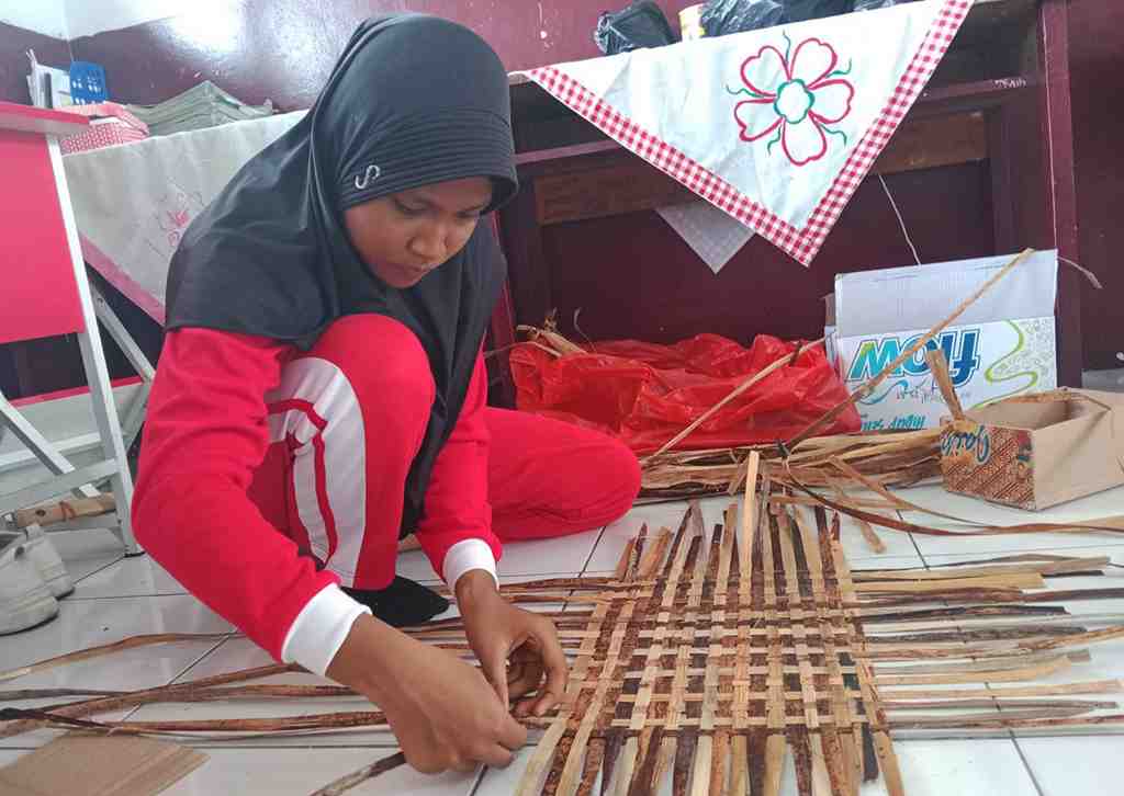 LOMBA FLS2N TINGKAT SEKOLAH DASAR
