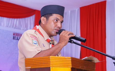 MENGEMBANGKAN BAKAT DAN MINAT SISWA