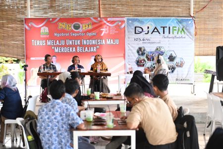 MENGAJAR DENGAN HATI