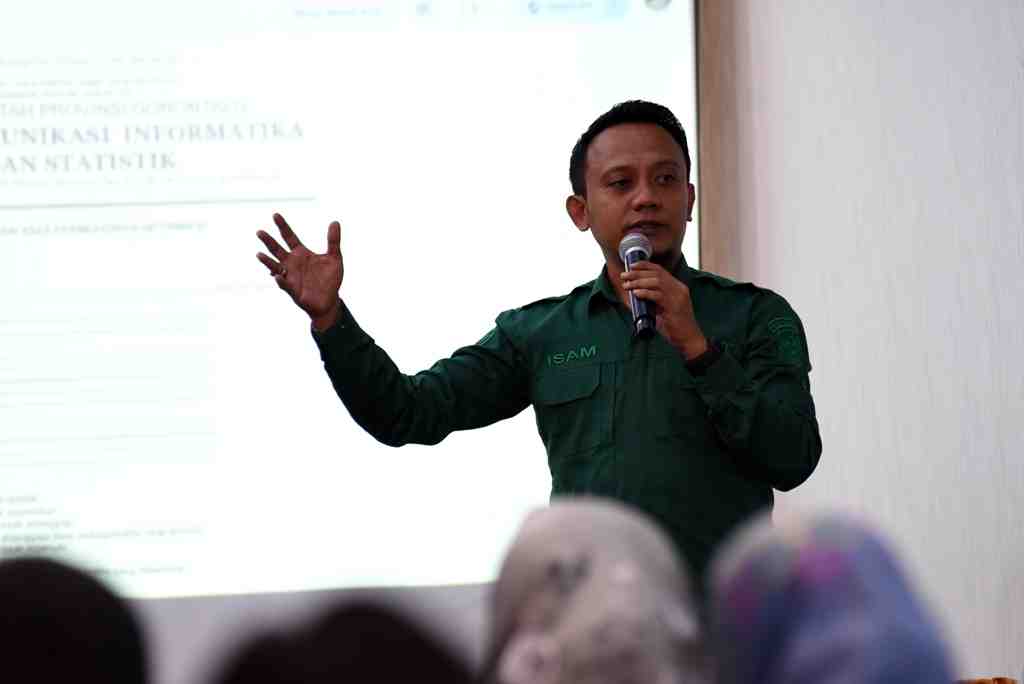 DIGITALISASI LAYANAN INFORMASI
