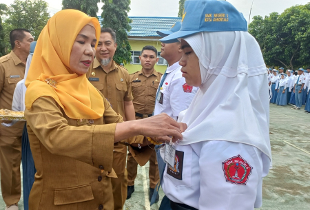 DUKUNGAN ORANG TUA