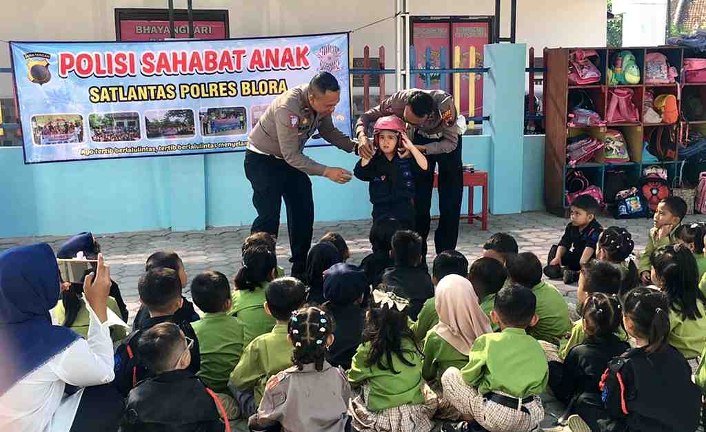 EDUKASI TERTIB LALU LINTAS