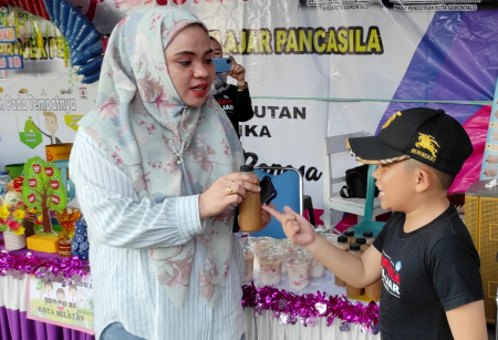 ES KOPI BUATAN SISWA