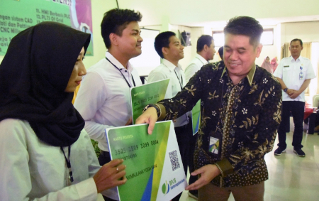 PESERTA PELATIHAN MENERIMA KARTU BPJS