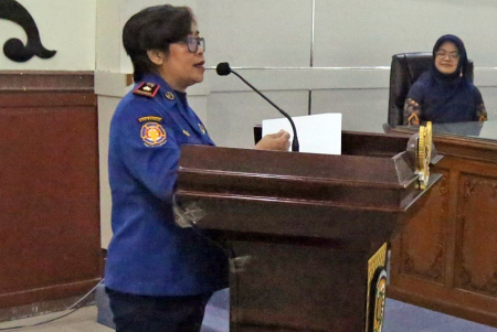 MEMILAH, MENJAGA DAN MENGAMANKAN INFORMASI 