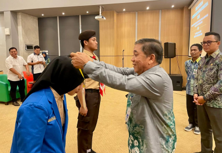 PELATIHAN KEPEMIMPINAN PEMUDA