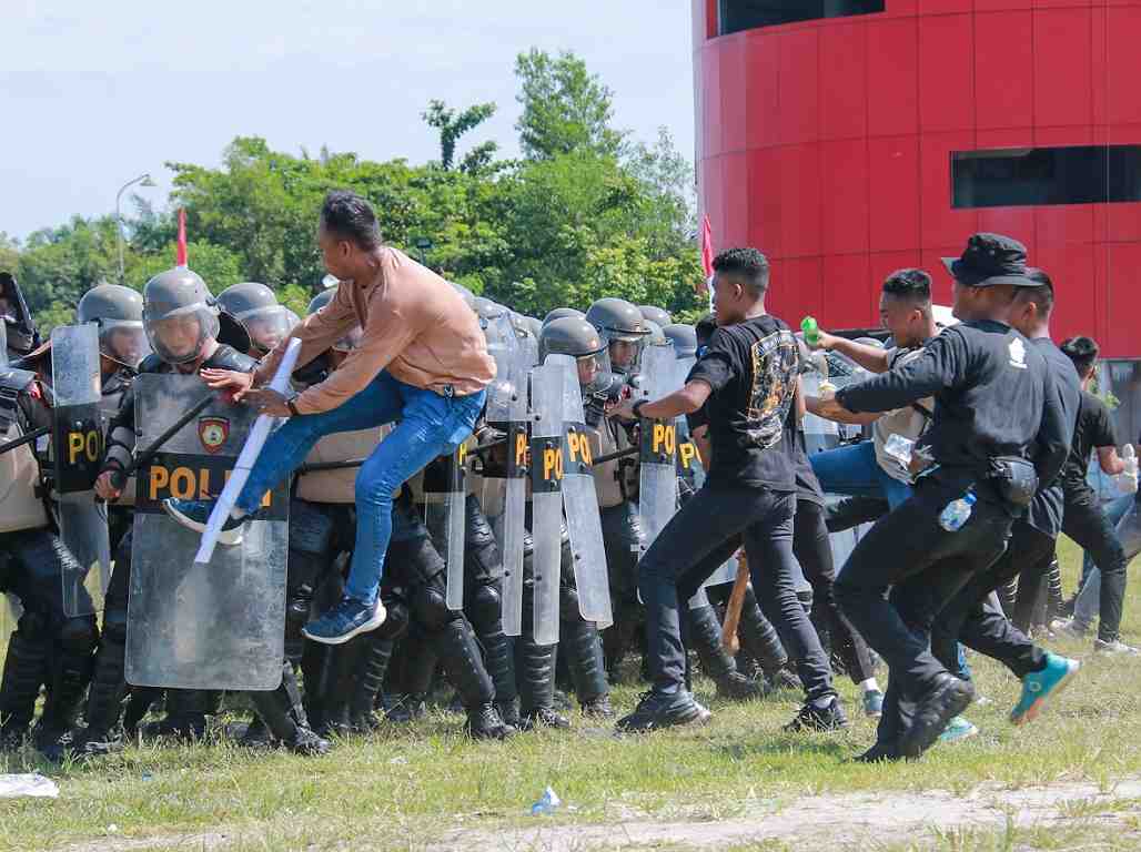 SIMULASI PENGAMANAN KOTA JELANG PILKADA