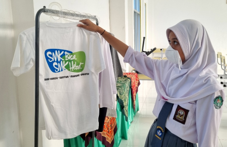 KAUS SMK