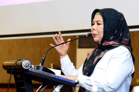 BIJAK MENDIDIK ANAK DI ERA DIGITAL