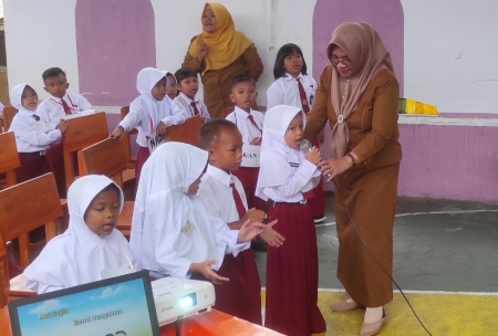 LAGU HARI PERTAMA SEKOLAH