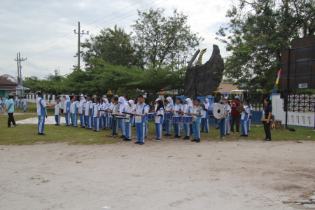 LATIHAN DRUMBAND