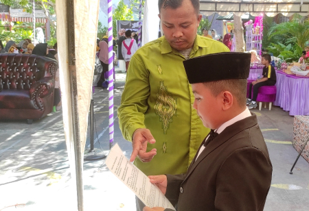 LATIHAN MEMBACA DOA