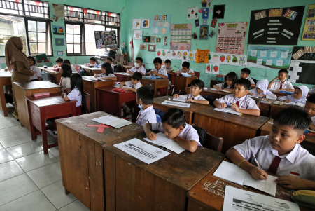 MASA PENGENALAN LINGKUNGAN SEKOLAH 