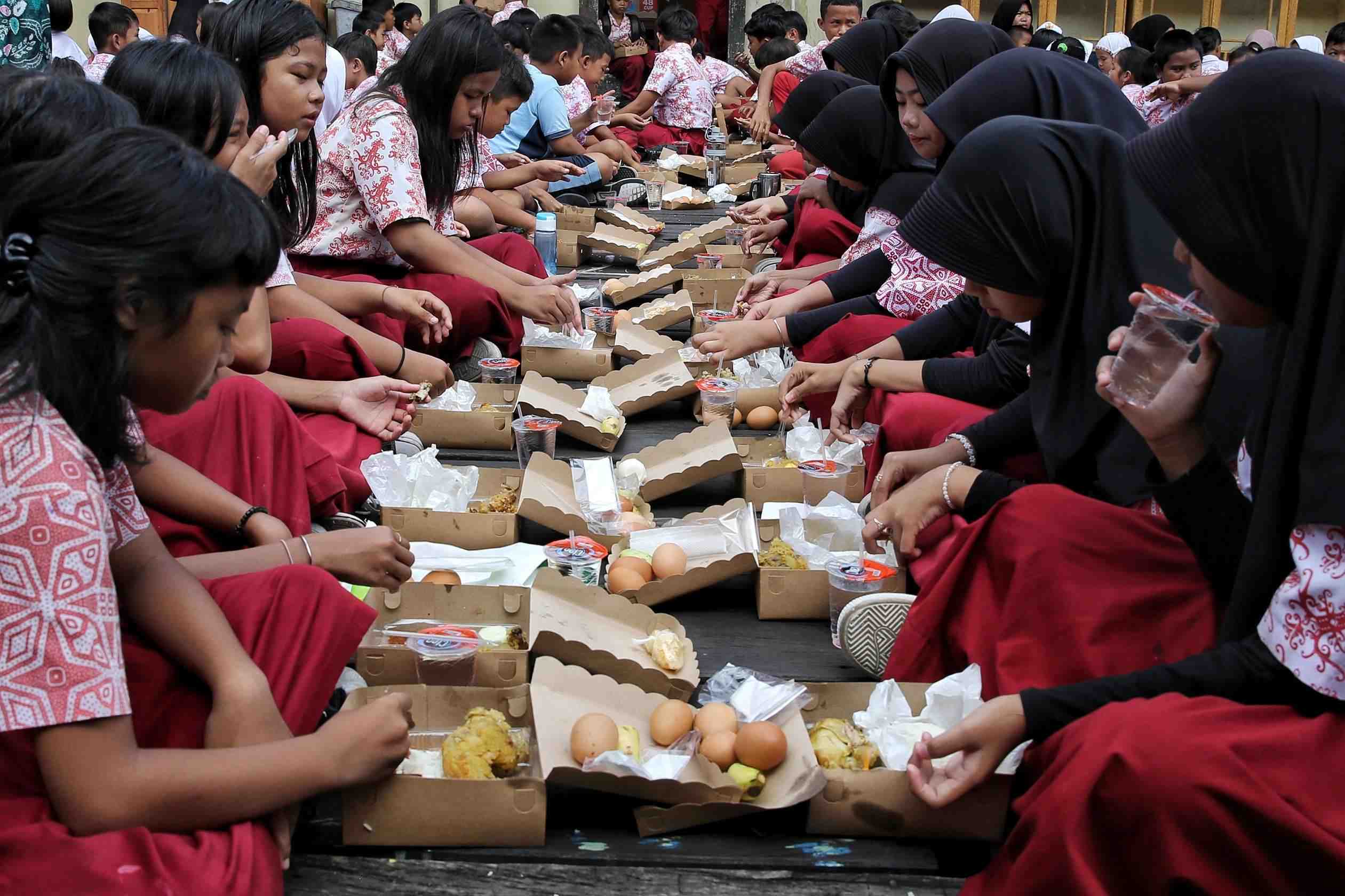 MAKAN SEHAT BERSAMA 
