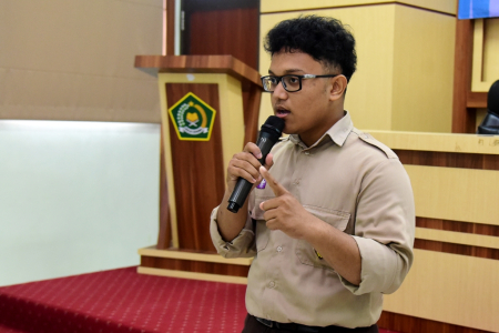 MANFAAT MEDSOS BAGI PELAJAR