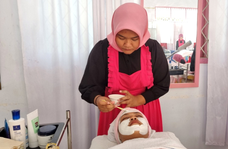 MASKER WAJAH