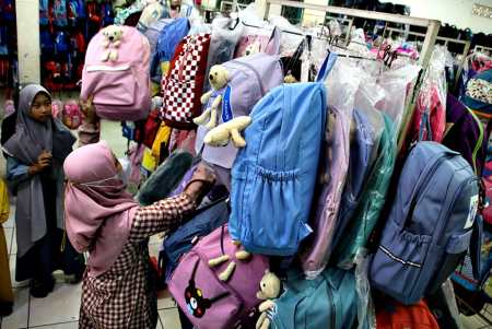 PILIH TAS SEKOLAH