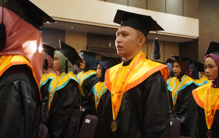 WISUDA POLTEKKES KEMENKES TERNATE