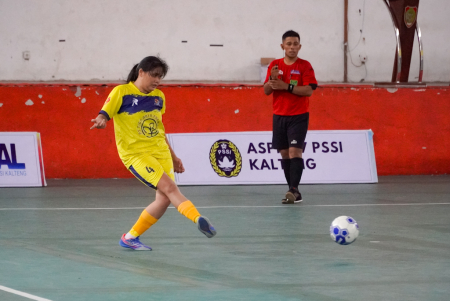 TENDANGAN BEBAS