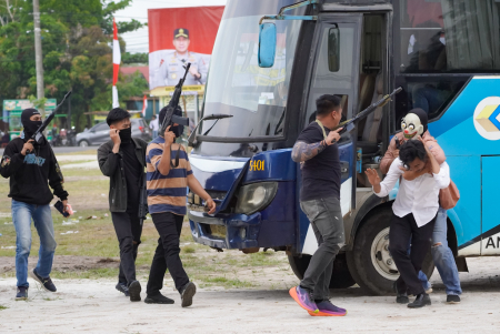 SIMULASI PENGAMANAN KOTA