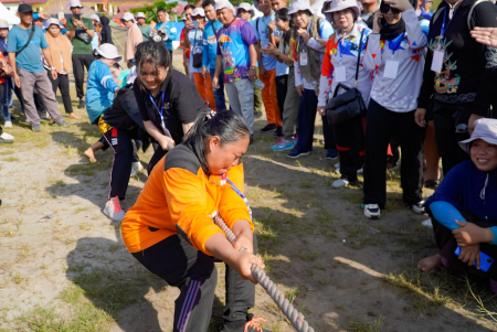 LOMBA TARIK TAMBANG JAMBORE PENDIDIKAN