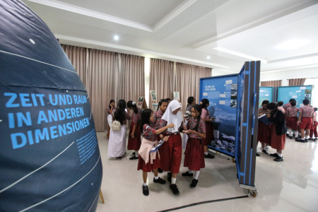 PAMERAN SAINS DI PALANGKA RAYA 