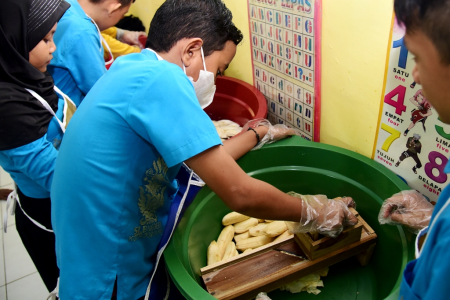 PARUT PISANG