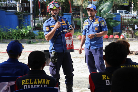 JELASKAN CARA PENGGUNAAN APAR