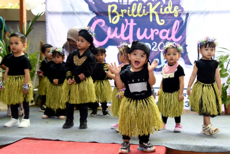 PENTAS SENI SISWA KELOMPOK BERMAIN