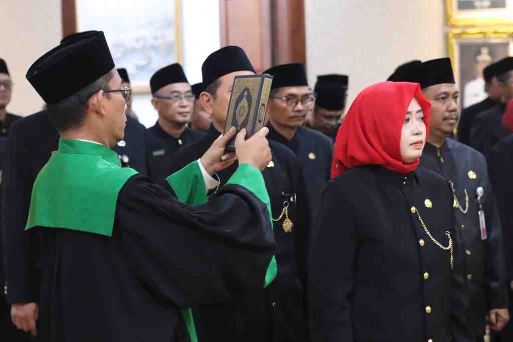 PELANTIKAN KEPALA SEKOLAH NEGERI DI JATIM