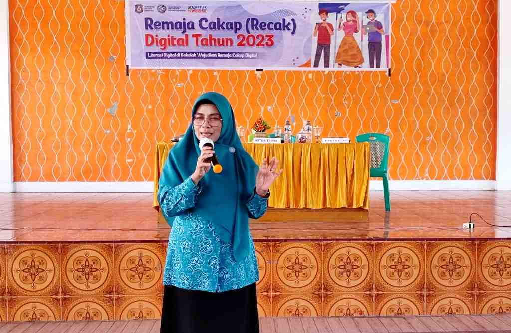 REMAJA CAKAP BERMEDIA SOSIAL